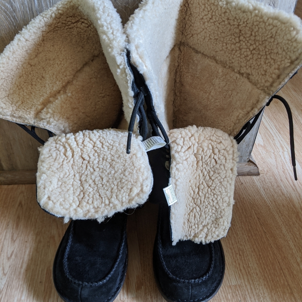 UGG shoreline winter boots sz 8 - Picture 8 of 14